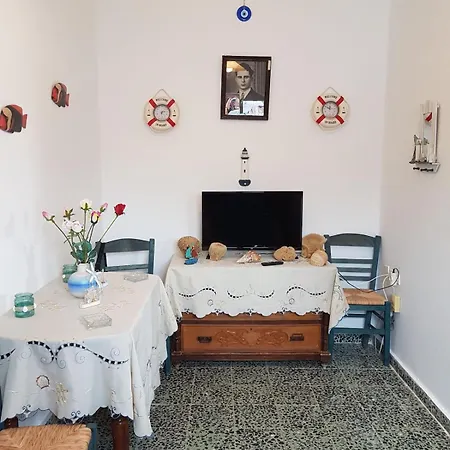 Dimitreli House *